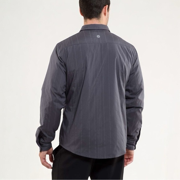New! LULULEMON • 180 Reversible Shirt Jack in Dark Slate - Picture 13 of 15